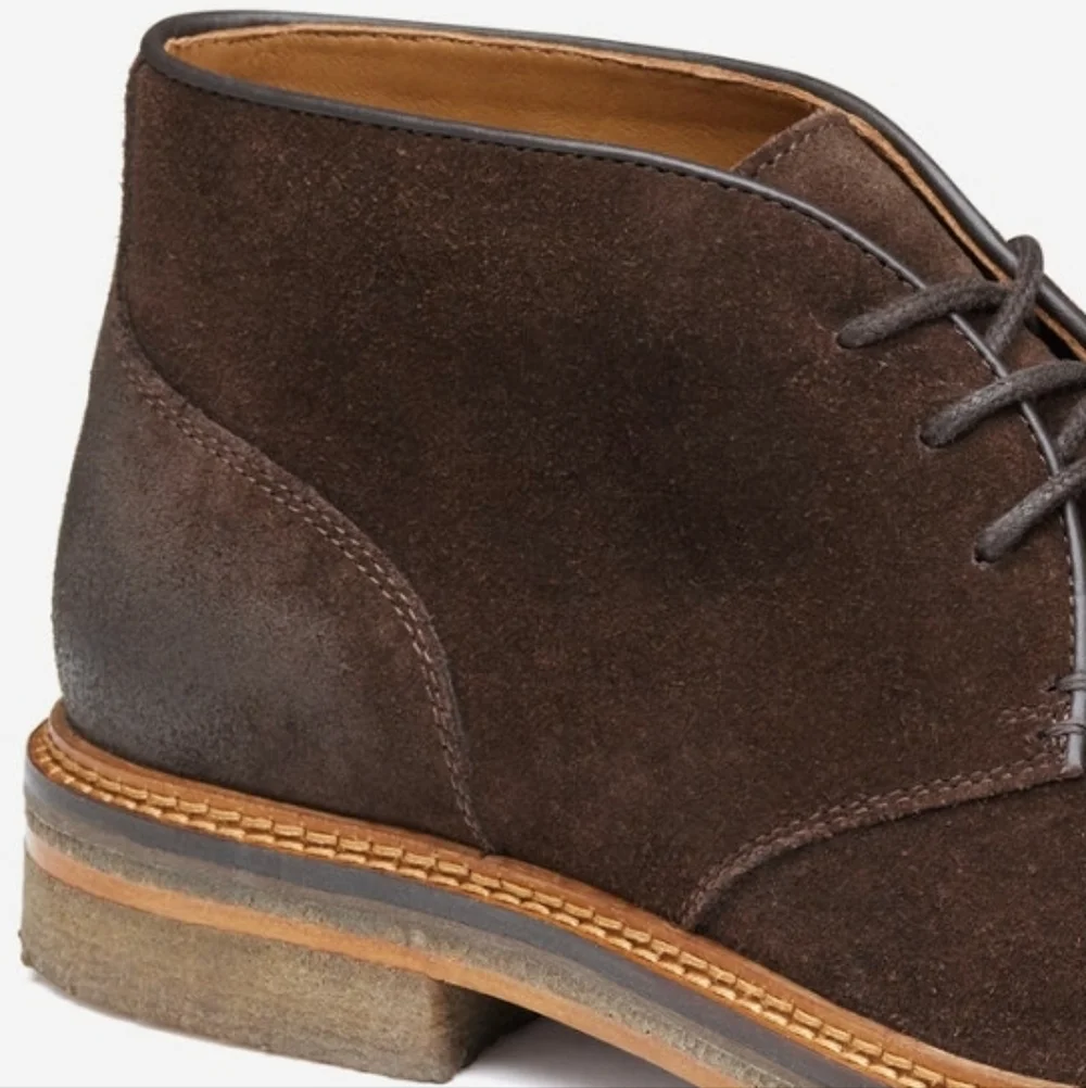 JOHSTON & MURPHY Calder Suede Oil-Rubbed Chukka Ankle Boot